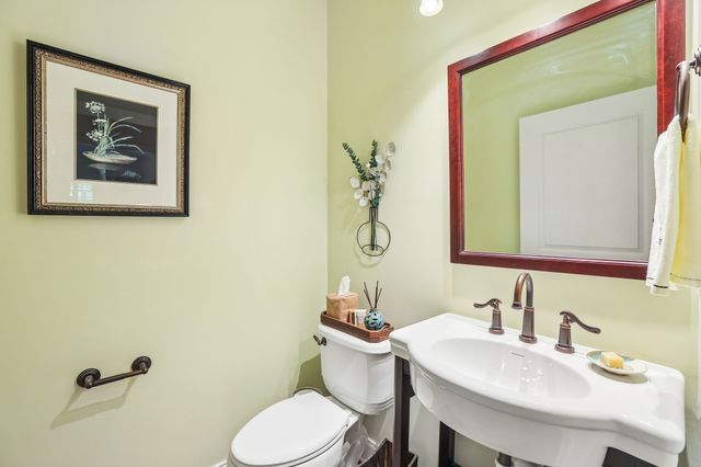 271 Antebellum Ln, Mount Juliet, TN 37122