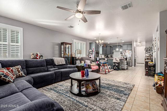 18431 W WILLIAMS Road, Surprise, AZ 85387