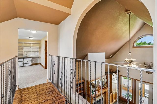 24810 E 199th Street, Pleasant Hill, MO 64080