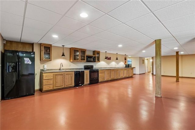 24810 E 199th Street, Pleasant Hill, MO 64080