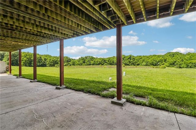 24810 E 199th Street, Pleasant Hill, MO 64080