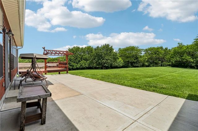 24810 E 199th Street, Pleasant Hill, MO 64080