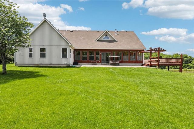 24810 E 199th Street, Pleasant Hill, MO 64080