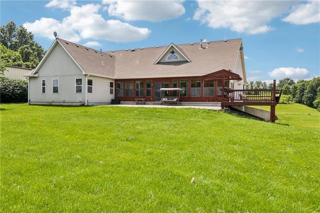 24810 E 199th Street, Pleasant Hill, MO 64080