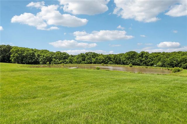24810 E 199th Street, Pleasant Hill, MO 64080