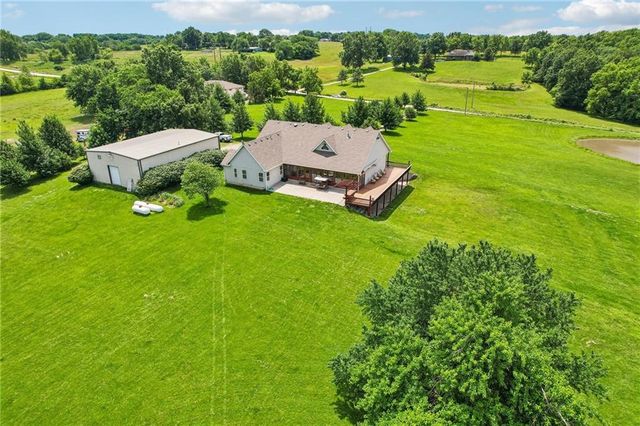 24810 E 199th Street, Pleasant Hill, MO 64080