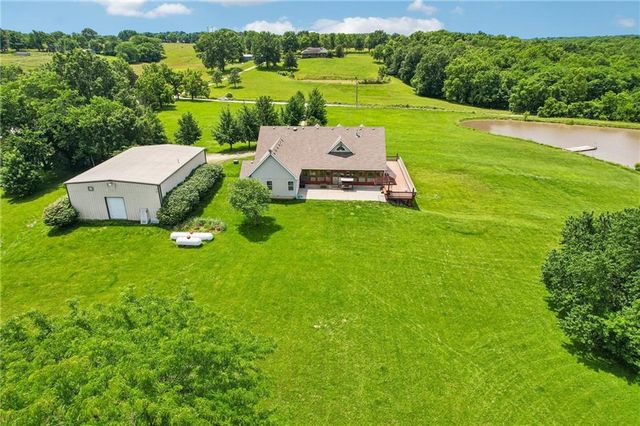 24810 E 199th Street, Pleasant Hill, MO 64080