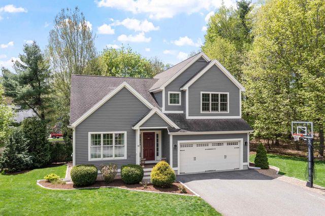 35 Exeter Farms Road, Exeter, NH 03833