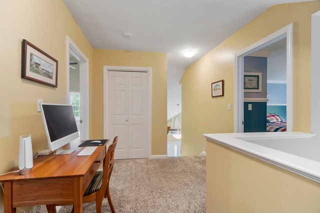 35 Exeter Farms Road, Exeter, NH 03833