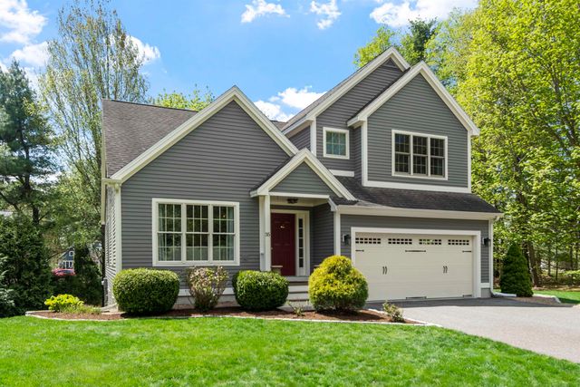 35 Exeter Farms Road, Exeter, NH 03833
