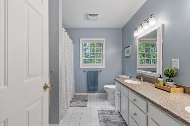35 Exeter Farms Road, Exeter, NH 03833