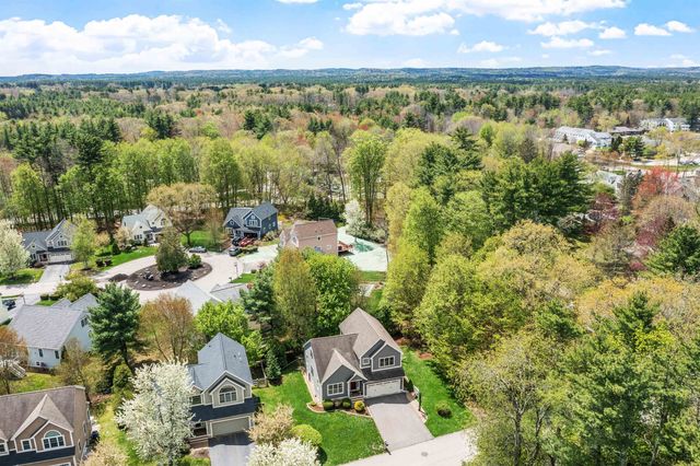 35 Exeter Farms Road, Exeter, NH 03833