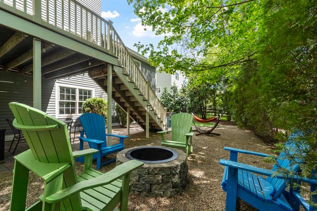 35 Exeter Farms Road, Exeter, NH 03833