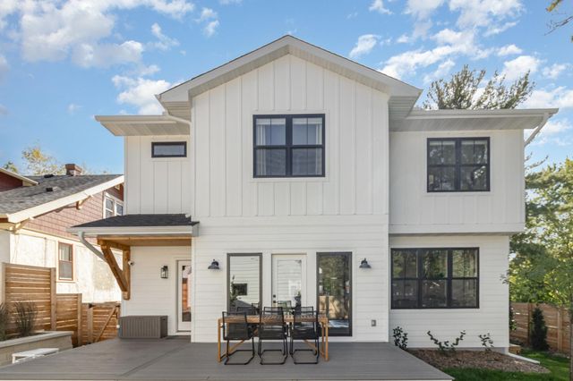 31X Stonebridge Boulevard, Saint Paul, MN 55105