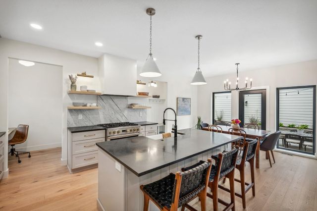 31X Stonebridge Boulevard, Saint Paul, MN 55105