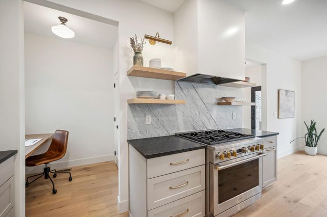 31X Stonebridge Boulevard, Saint Paul, MN 55105