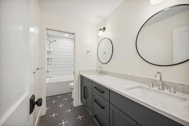 31X Stonebridge Boulevard, Saint Paul, MN 55105