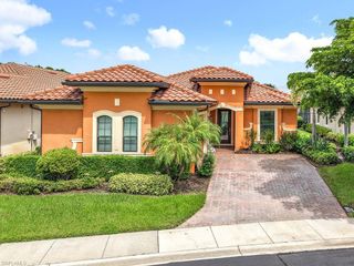 10264 Porto Romano DR, Miromar Lakes, FL 33913