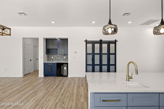 7041 Purple Mountain Avenue, Las Cruces, NM 88007