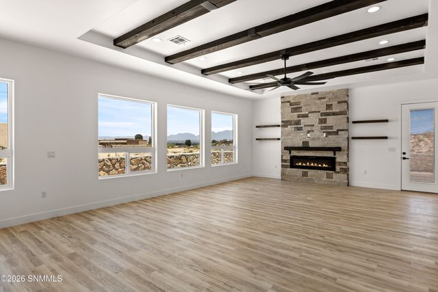 7041 Purple Mountain Avenue, Las Cruces, NM 88007