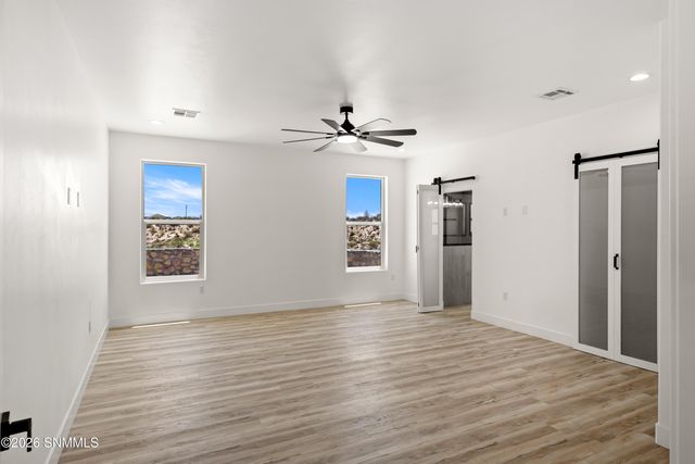 7041 Purple Mountain Avenue, Las Cruces, NM 88007