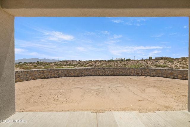 7041 Purple Mountain Avenue, Las Cruces, NM 88007