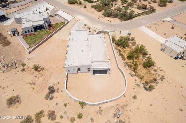 7041 Purple Mountain Avenue, Las Cruces, NM 88007