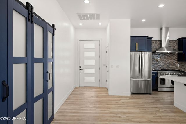 7041 Purple Mountain Avenue, Las Cruces, NM 88007