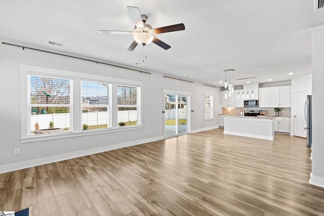 569 Laxton Road, Greer, SC 29651