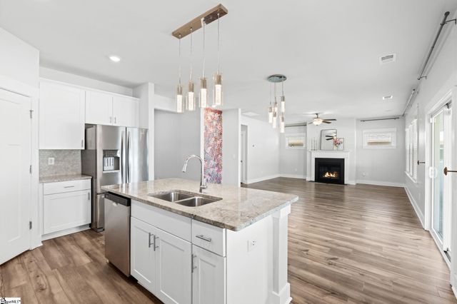 569 Laxton Road, Greer, SC 29651