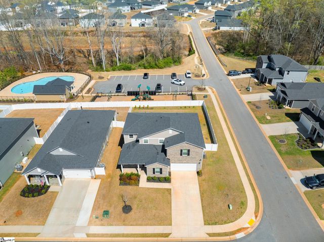 569 Laxton Road, Greer, SC 29651