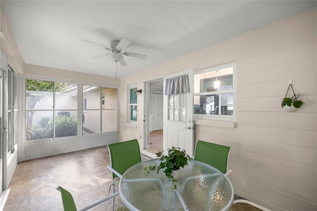 9371 SW 82ND TERRACE B, Ocala, FL 34481