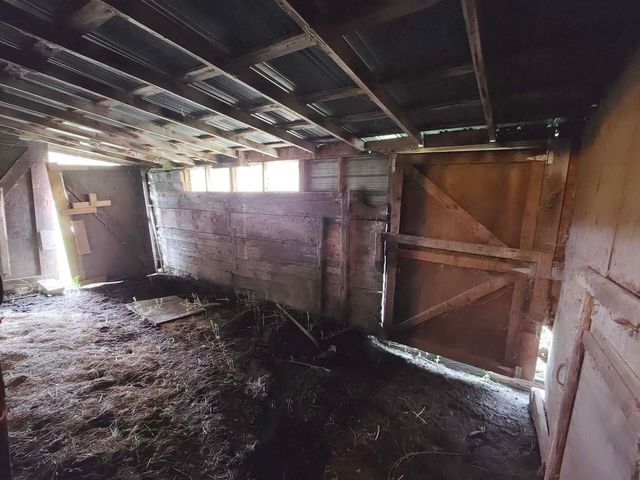 222 Central Street, Sheldon, VT 05483