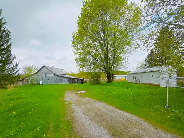 222 Central Street, Sheldon, VT 05483