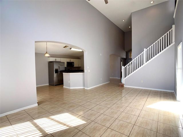 732 CASTERTON CIRCLE, Davenport, FL 33897