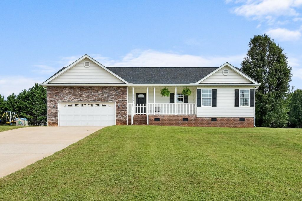 1165 Clark Road, Inman, SC 29349