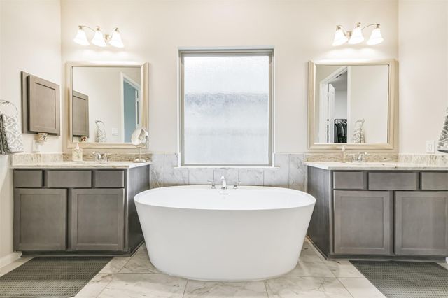 11335 Cosmopolitan Drive, Cypress, TX 77433