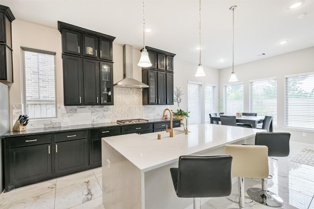 11335 Cosmopolitan Drive, Cypress, TX 77433