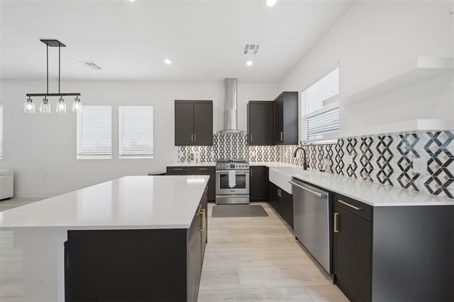 2520 NW 132nd Place, Oklahoma City, OK 73120