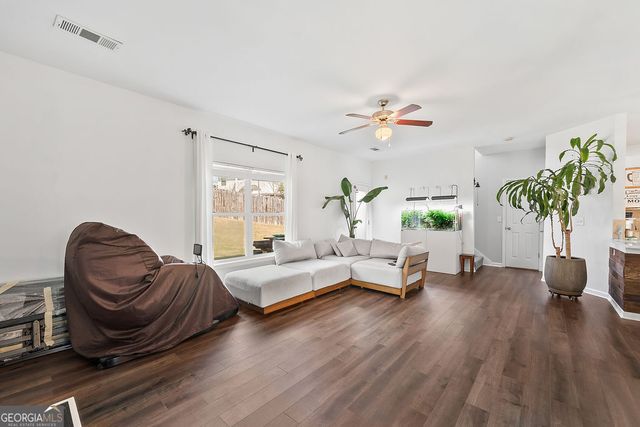 320 Blackwood Lane, Suwanee, GA 30024