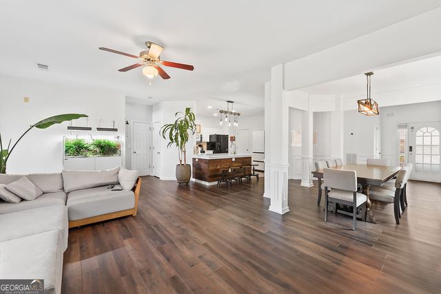 320 Blackwood Lane, Suwanee, GA 30024