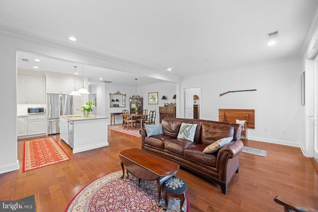 6205 PARKVIEW DR, Haverford, PA 19041