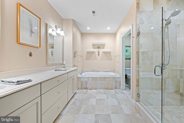 6205 PARKVIEW DR, Haverford, PA 19041