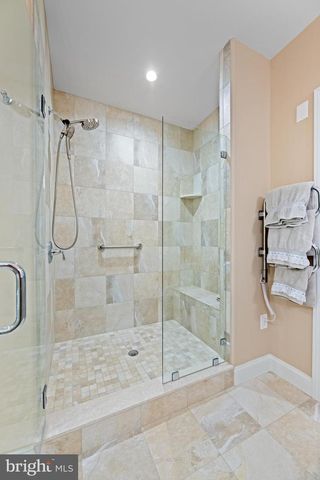 6205 PARKVIEW DR, Haverford, PA 19041