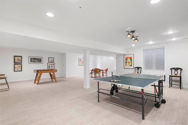 33 Ardsley Avenue E, Irvington, NY 10533