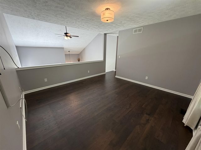 5020 Roundtree Drive, Middleville, MI 49333
