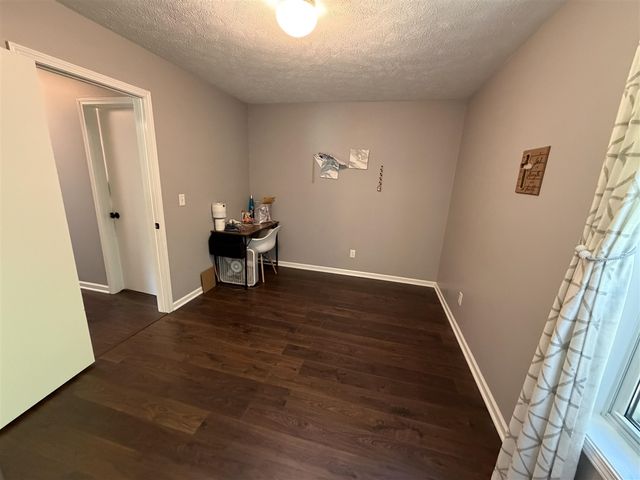 5020 Roundtree Drive, Middleville, MI 49333