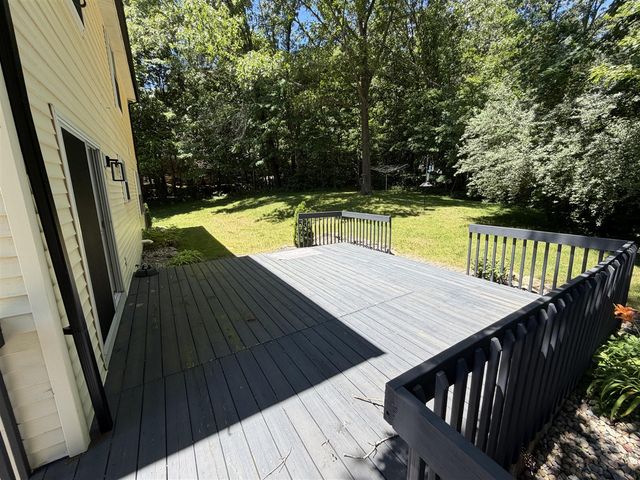 5020 Roundtree Drive, Middleville, MI 49333