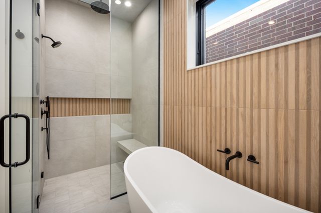 3617 N Magnolia Avenue 1, Chicago, IL 60657