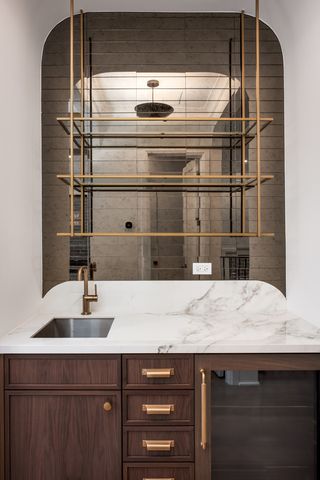 3617 N Magnolia Avenue 1, Chicago, IL 60657